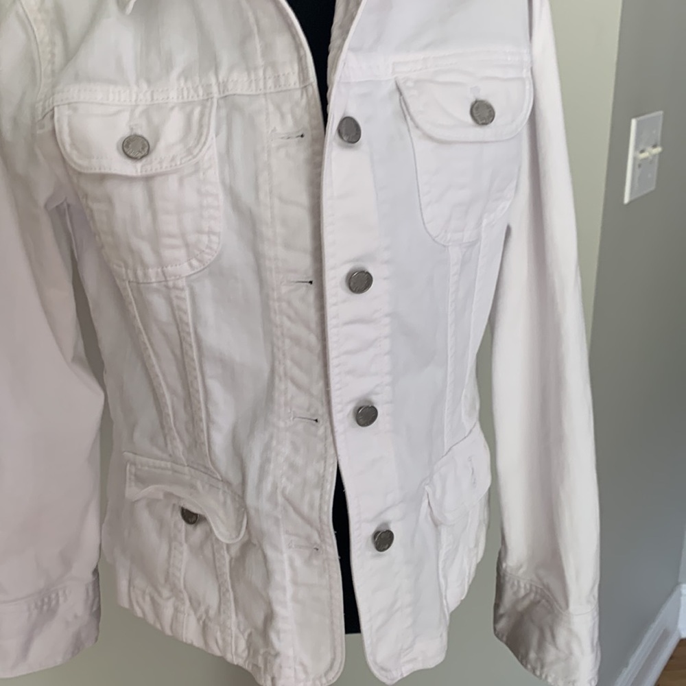 J Jill cotton spandex white jean jacket excellent condition Small